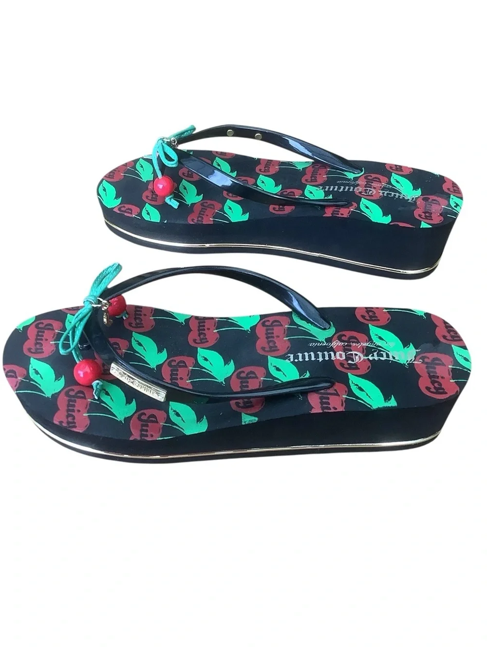 Juicy Couture Cherry Print Platform Flip Flops Size 6 Y2K Glam Wedge Sandals